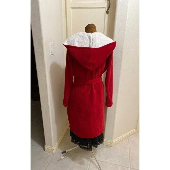 Victoria Secret Plush Bath Robe - Picture 6 of 9